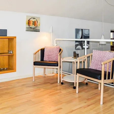 Three-bedroom Holiday In 5 * Egernsund
