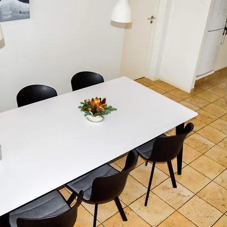 Three-bedroom Holiday In 5 בית נופש Egernsund
